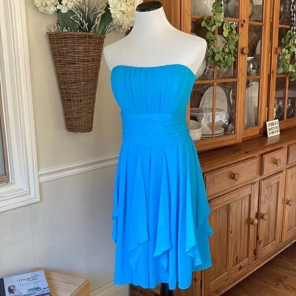 David’s Bridal Turquoise Strapless Pleated Waistband Shark Hem Party Dress Sz 10